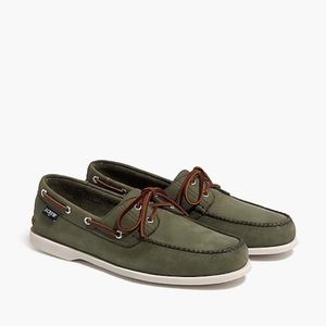 JCrew Factory Mens Nubuck leather boat shoes Item AW682